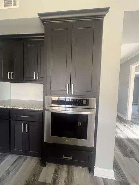 Kitchen - 2115 Randle Rd, White Hall, AR 71603 photo 5 of 5