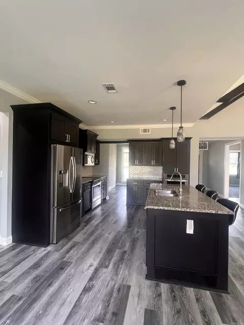 Kitchen - 2115 Randle Rd, White Hall, AR 71603 photo 3 of 5