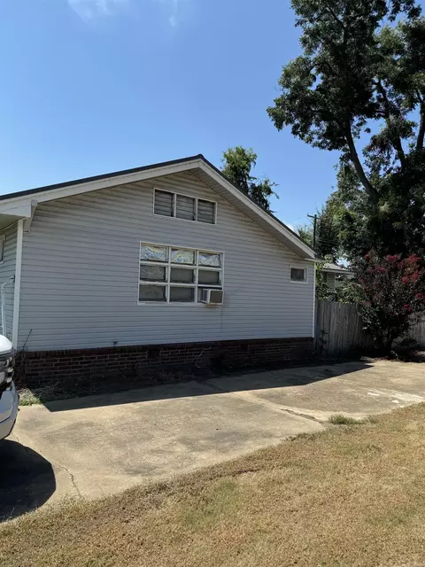 111 Sycamore, Marked Tree, AR 72365 photo 1