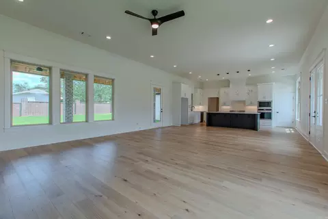 3088 Province Dr, Benton, AR 72019 photo 6