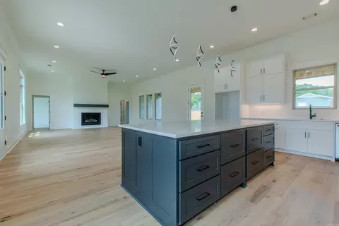 3088 Province Dr, Benton, AR 72019 photo 11