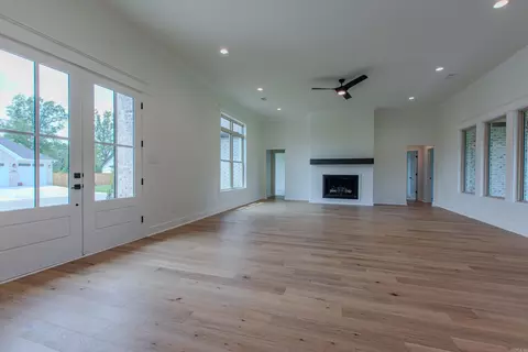 3088 Province Dr, Benton, AR 72019 photo 4