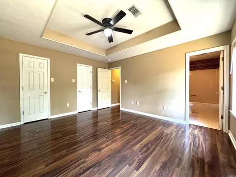 4605 Thompson St, Conway, AR 72034 photo 5
