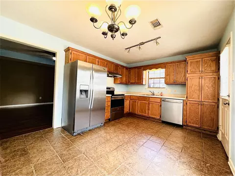 4605 Thompson St, Conway, AR 72034 photo 3