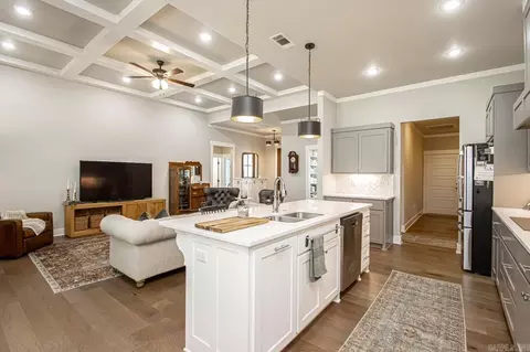 Kitchen - 704 Jalin Cv, Benton, AR 72019 photo 5 of 5