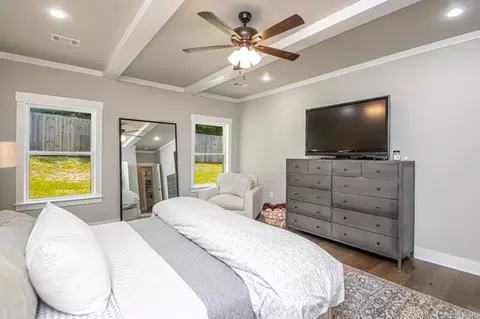 Bedroom - 704 Jalin Cv, Benton, AR 72019 photo 2 of 7