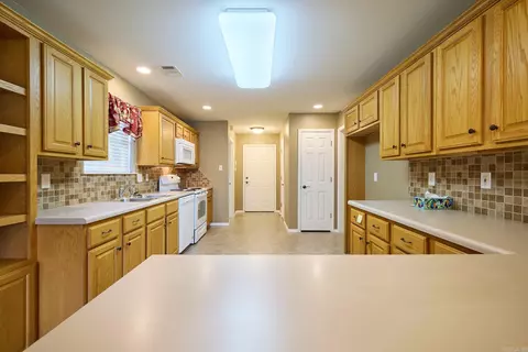509 Brookside Dr, Bryant, AR 72022 photo 11