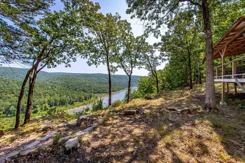 351 Whiterock Rd, Shirley, AR 72153