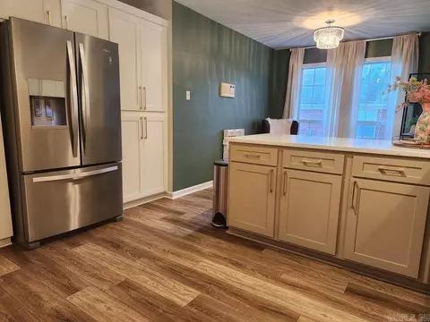 155 Grapevine, Conway, AR 72034 photo 9