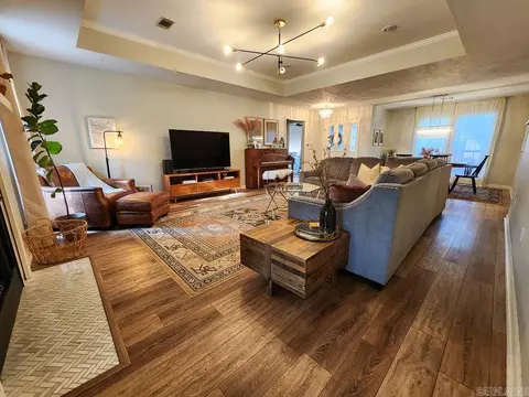 155 Grapevine, Conway, AR 72034 photo 5