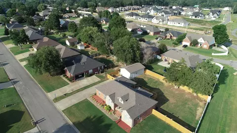 155 Grapevine, Conway, AR 72034 photo 24