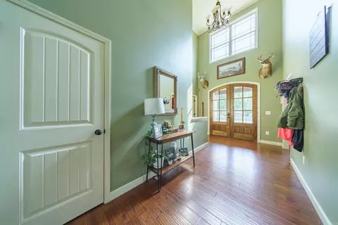 Entry Way - 7 Chamblee Cir, Batesville, AR 72501 photo 1 of 6