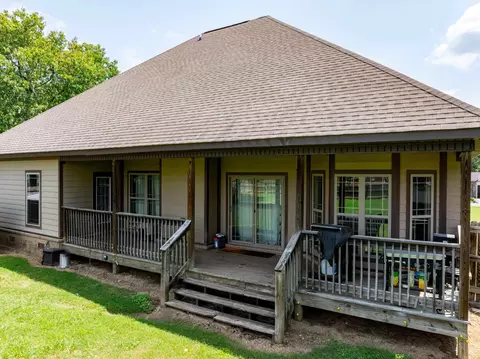 Exterior - 7 Chamblee Cir, Batesville, AR 72501 photo 7 of 8