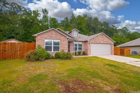 306 Crossing Ct, Bryant, AR 72022 photo 4