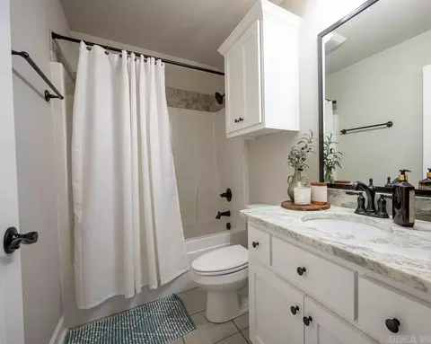 Bath - 71 Cimarron Cir, Cabot, AR 72023 photo 5 of 5