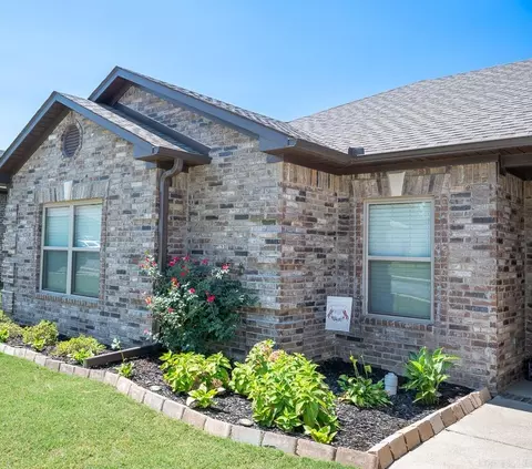Exterior - 71 Cimarron Cir, Cabot, AR 72023 photo 7 of 8