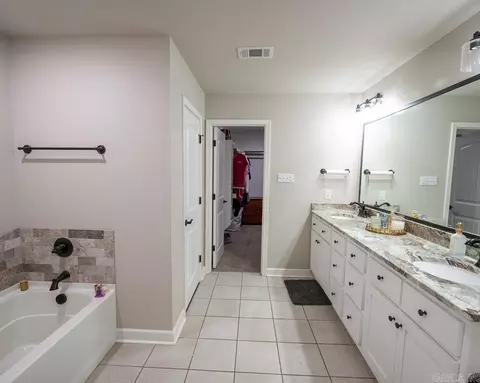 Bath - 71 Cimarron Cir, Cabot, AR 72023 photo 1 of 5