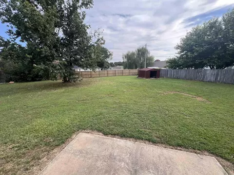 Exterior - 1811 Applewood Cv, Beebe, AR 72012 photo 6 of 8