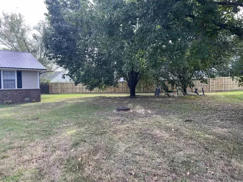 Exterior - 1811 Applewood Cv, Beebe, AR 72012 photo 7 of 8