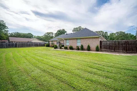 Exterior - 7 Springbrook, Greenbrier, AR 72058 photo 4 of 7