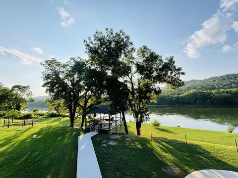 269 River Valley Rd, Mountain View, AR 72560 photo 2