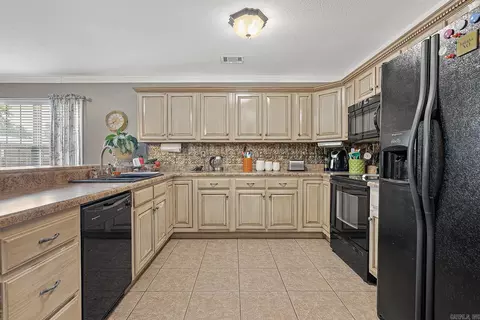 1233 Nancy, Trumann, AR 72472 photo 7