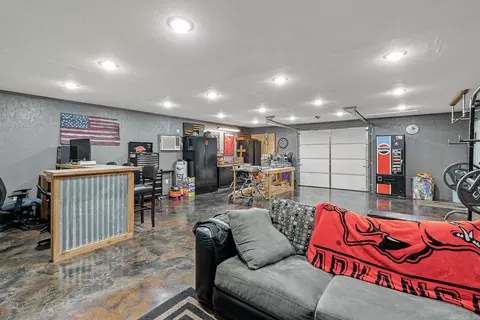 1233 Nancy, Trumann, AR 72472 photo 25