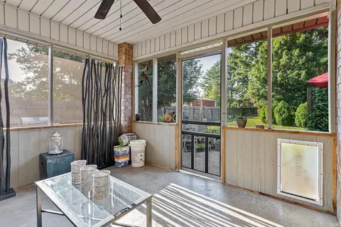 1233 Nancy, Trumann, AR 72472 photo 17
