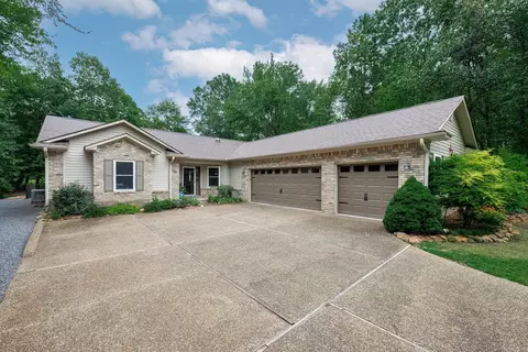 81 Cifuentes Way, Hot Springs Village, AR 71909