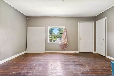 Living - 2006 W 24th St, Pine Bluff, AR 71603 photo 1 of 3