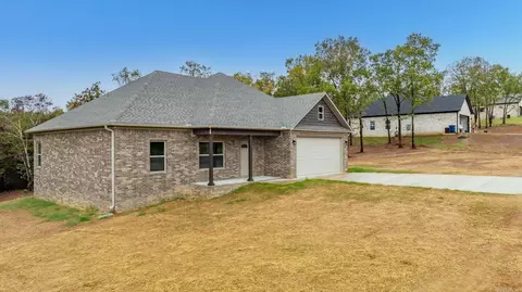 212 Blackjack Rd, Greenbrier, AR 72058 photo 3