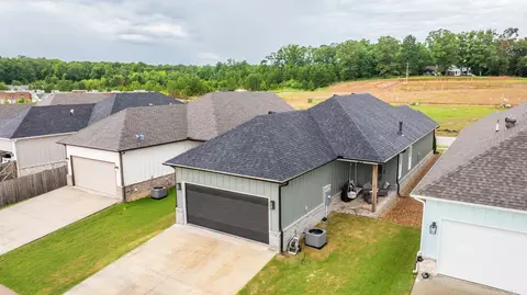 228 B St, Bryant, AR 72022 photo 4