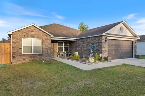 Exterior - 2152 Bentwood Dr, Alexander, AR 72002 photo 1 of 4