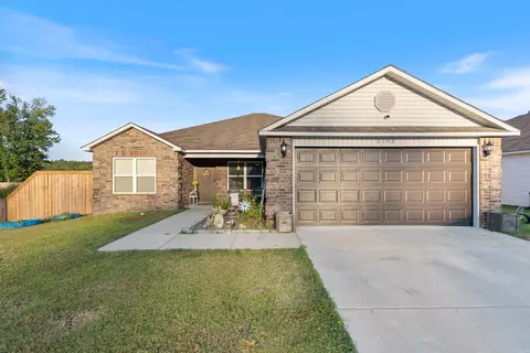 Exterior - 2152 Bentwood Dr, Alexander, AR 72002 photo 2 of 4