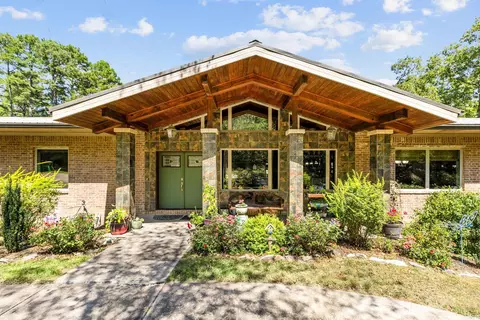 4908 Mchenry Creek Dr, Little Rock, AR 72210