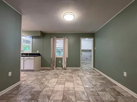 Living - 2510 Robinson Ave, Conway, AR 72034 photo 1 of 2