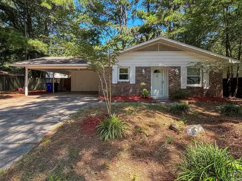 Exterior - 2510 Robinson Ave, Conway, AR 72034 photo 1 of 10