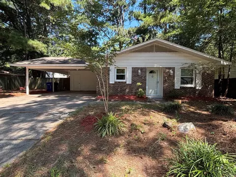 Exterior - 2510 Robinson Ave, Conway, AR 72034 photo 3 of 10