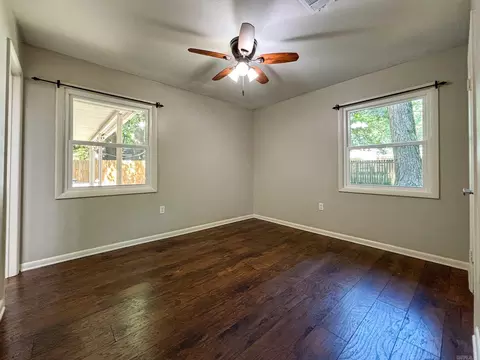 Bedroom - 2510 Robinson Ave, Conway, AR 72034 photo 7 of 7
