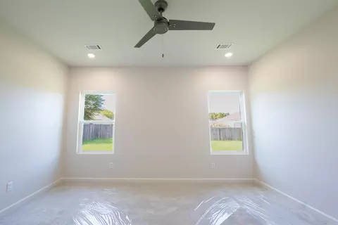 Bedroom - 17 Tahoe Ct, Cabot, AR 72023 photo 2 of 4