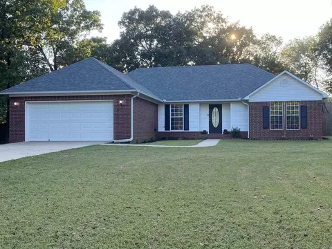 42 Northlake Dr, Conway, AR 72032 photo 2