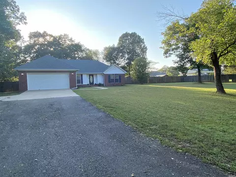 42 Northlake Dr, Conway, AR 72032 photo 3