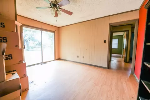 121 N 4th St, Stephens, AR 71764 photo 7