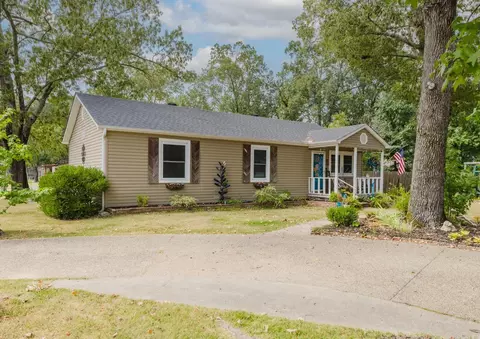 210 S Laurel St, Bryant, AR 72022 photo 3