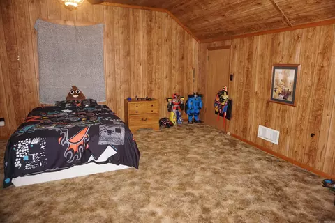 Bedroom - 136 Deer Trl, Searcy, AR 72143 photo 4 of 5