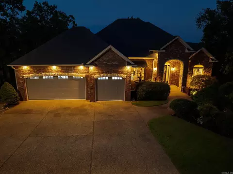 30 Pillar Ln, Hot Springs Village, AR 71909