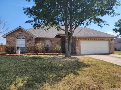 14108 Chesterfield Cir, North Little Rock, AR 72117
