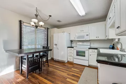 Kitchen - 2200 Rainbow Rd, Conway, AR 72032 photo 2 of 3