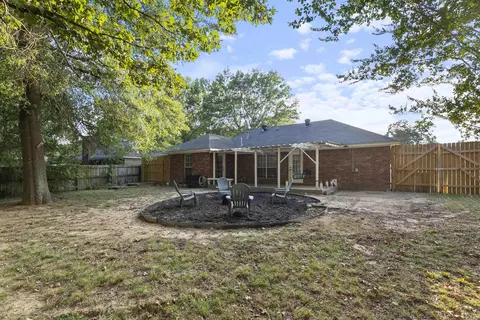 Exterior - 2200 Rainbow Rd, Conway, AR 72032 photo 5 of 5