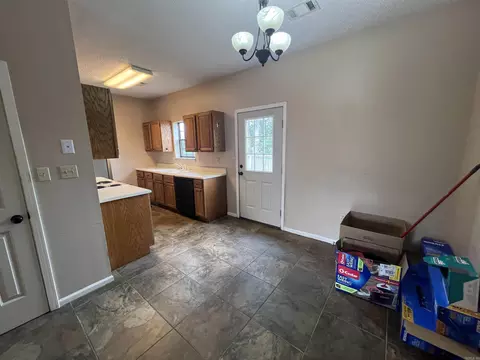 2104 Jonathan, Searcy, AR 72143 photo 9
